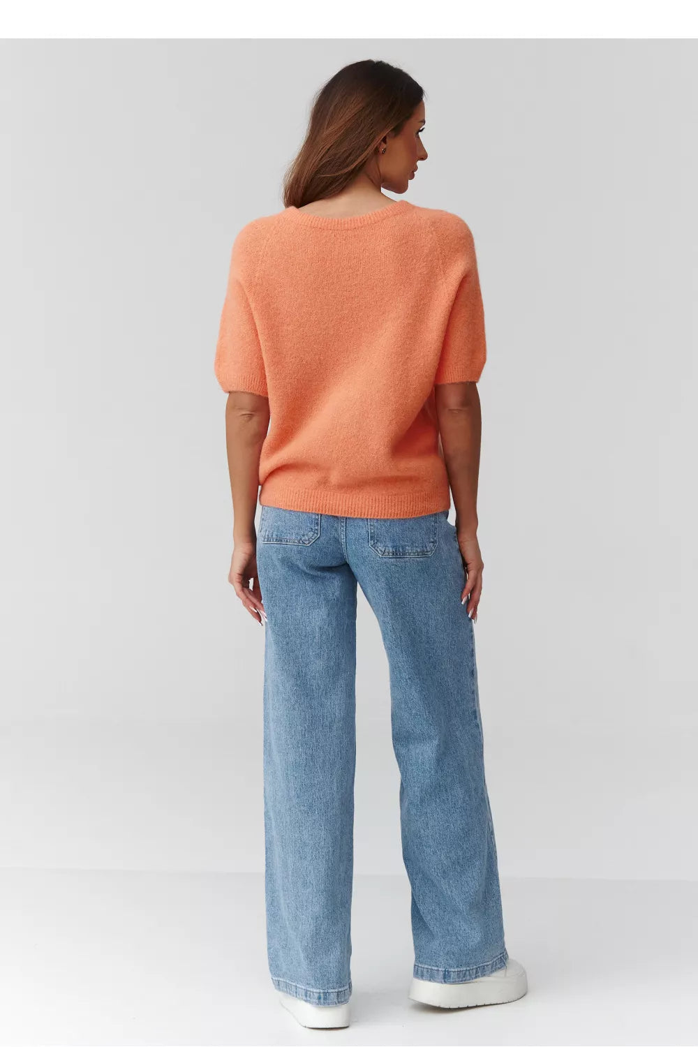 Trumpas megztinis, modelis 224080, Makadamia