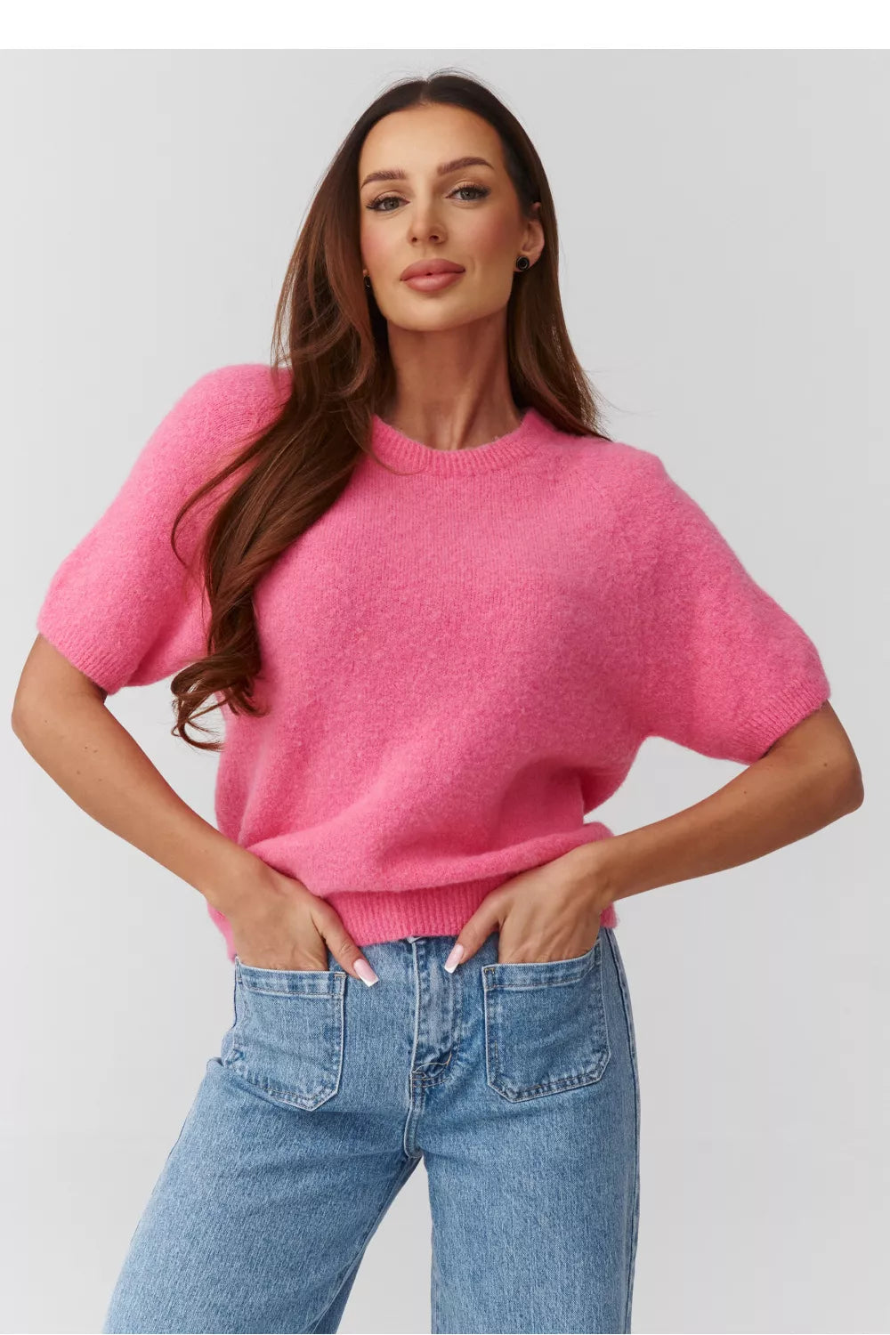 Megztinis trumpomis rankovėmis modelis 224084 Makadamia