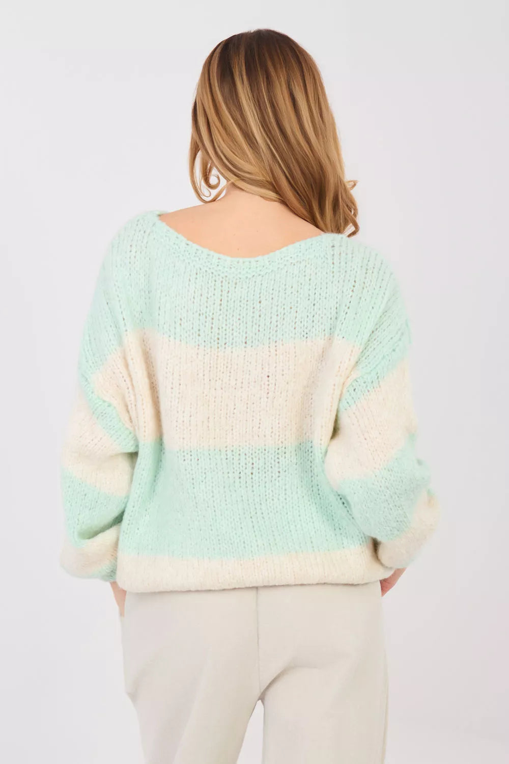 Megztinio modelis 224392 Italy Moda