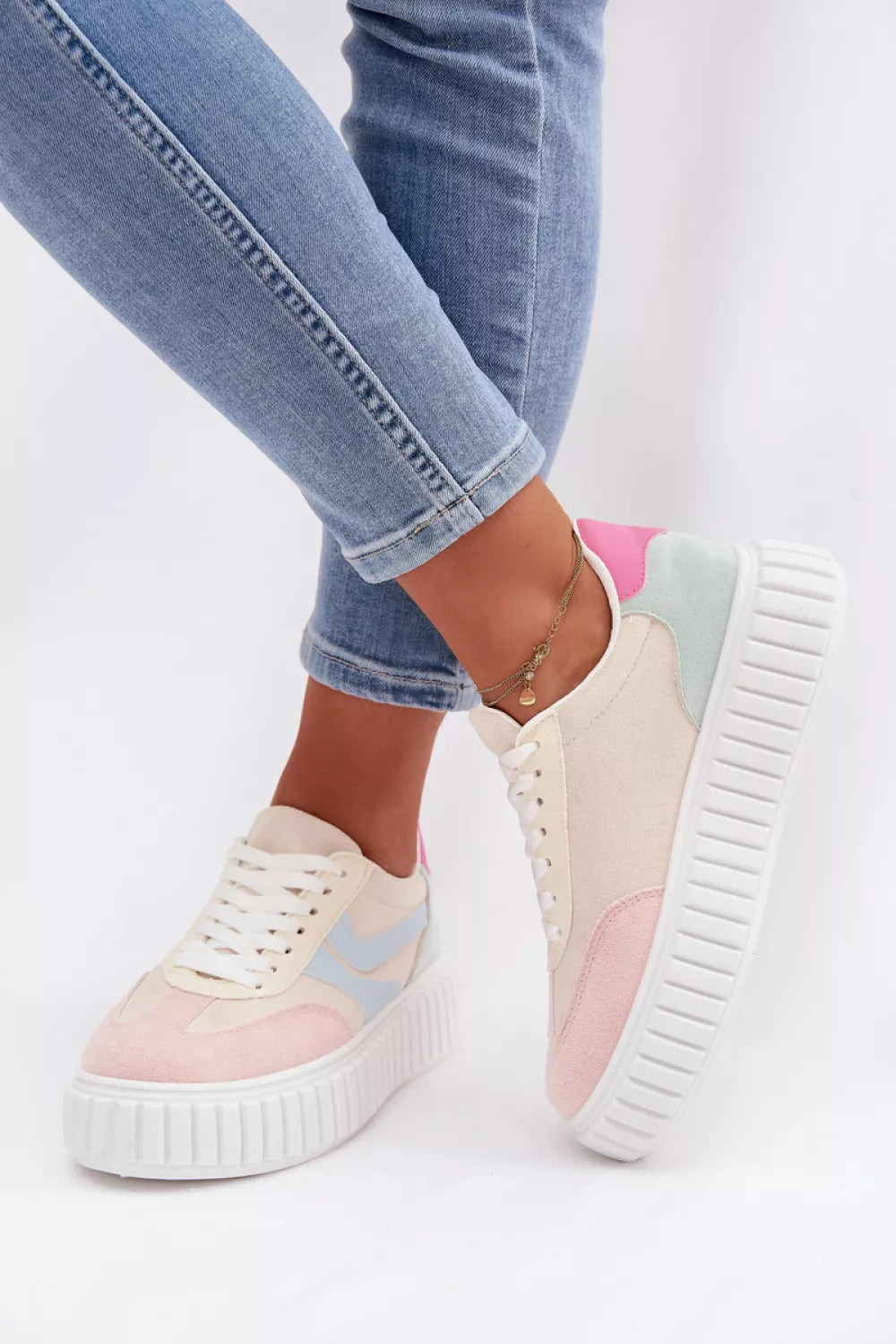 Sportiniai bateliai modelis 224412 Ženkite stilingai