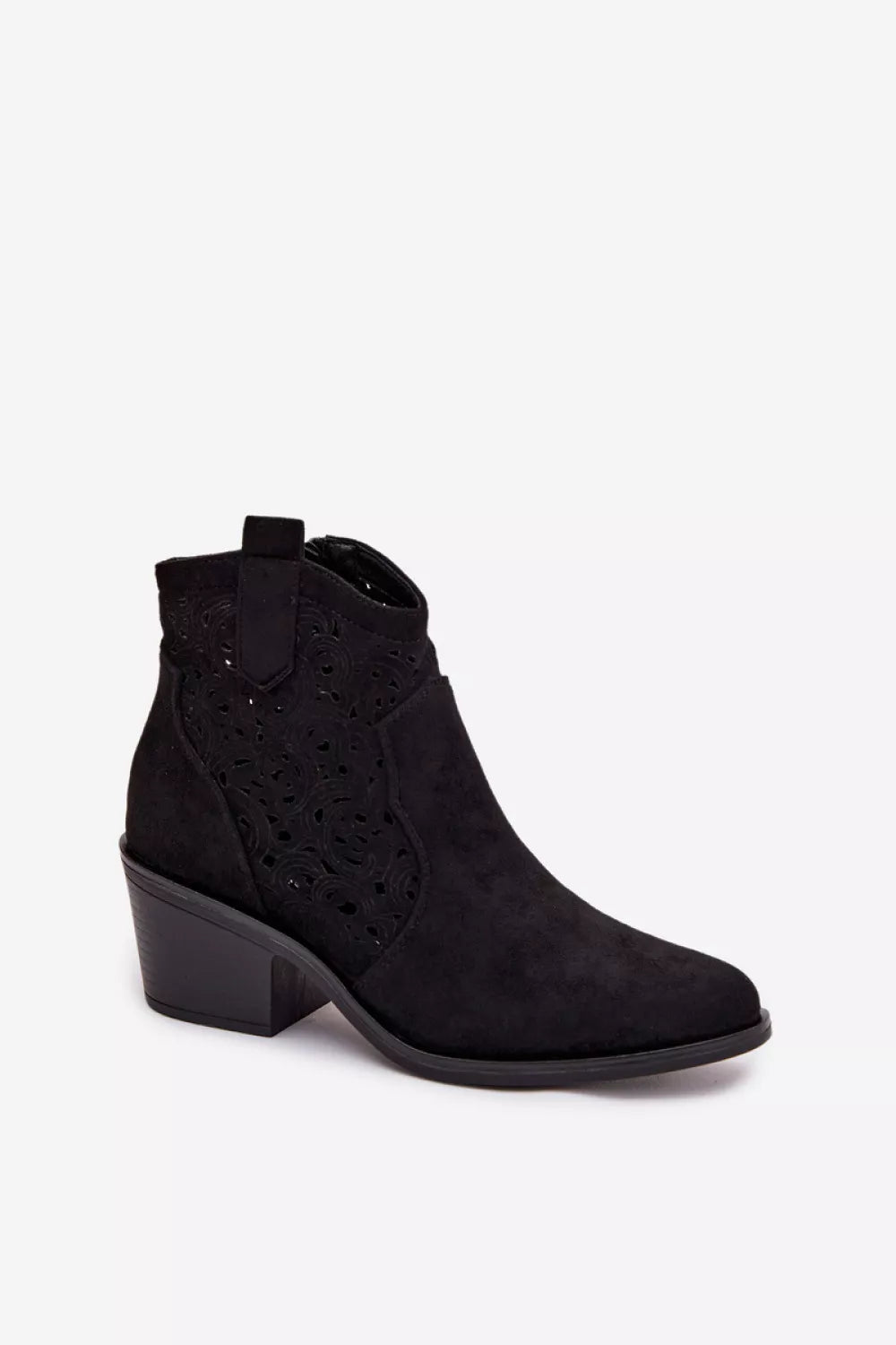 Auliniai batai, modelis 224425 "Step in style"