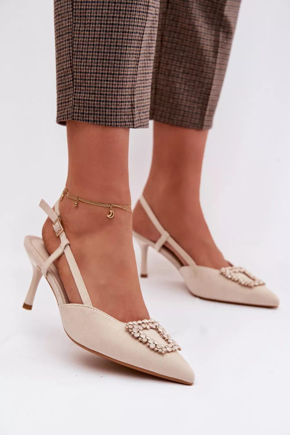 Kulninės basutės, modelis 224466 „Step in style“