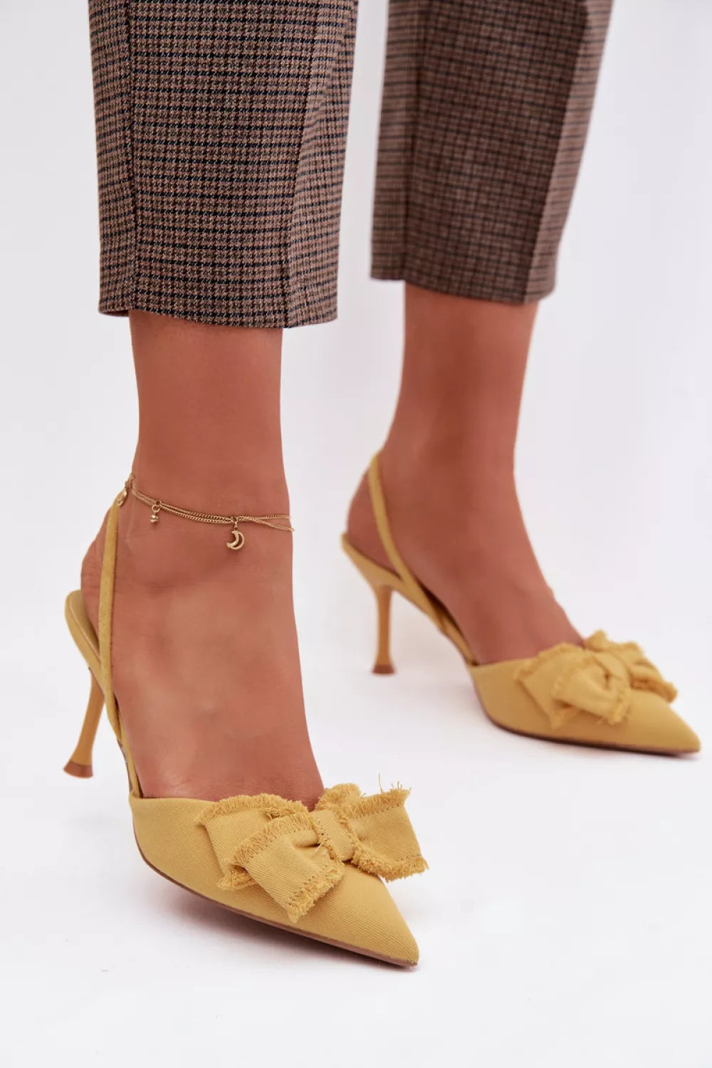Basutės modelis 224471 Step in style