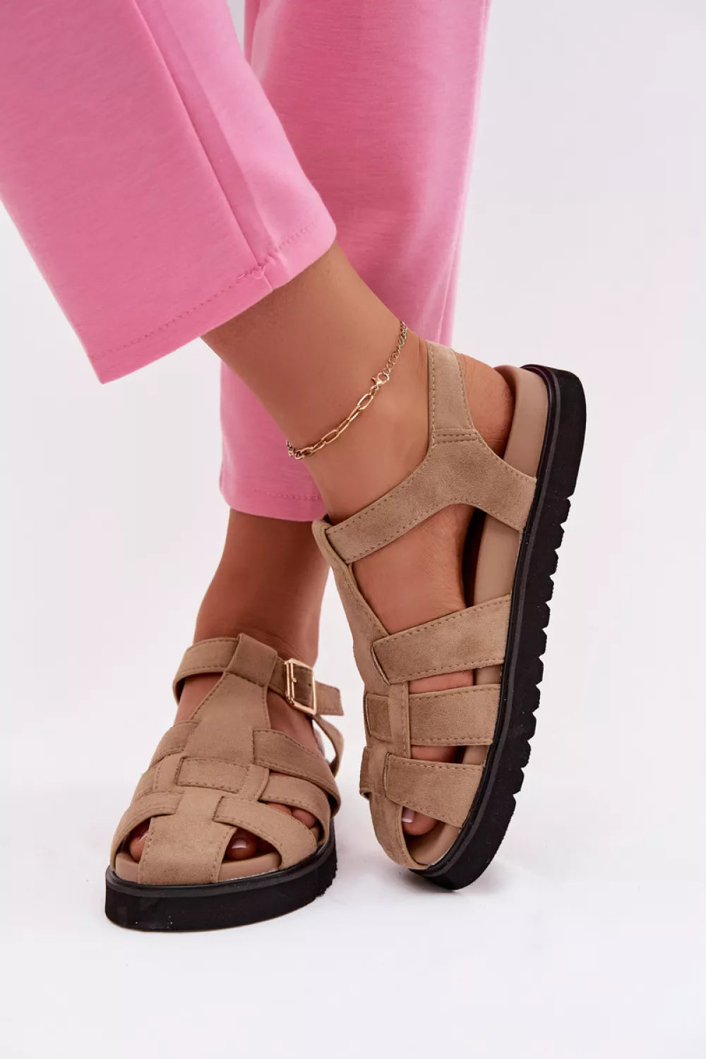 Basutės modelis 224490 Step in style