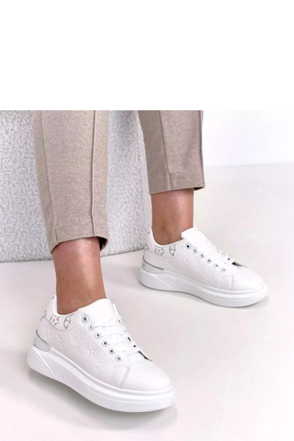 Sportbačiai modelis 224555 Solea