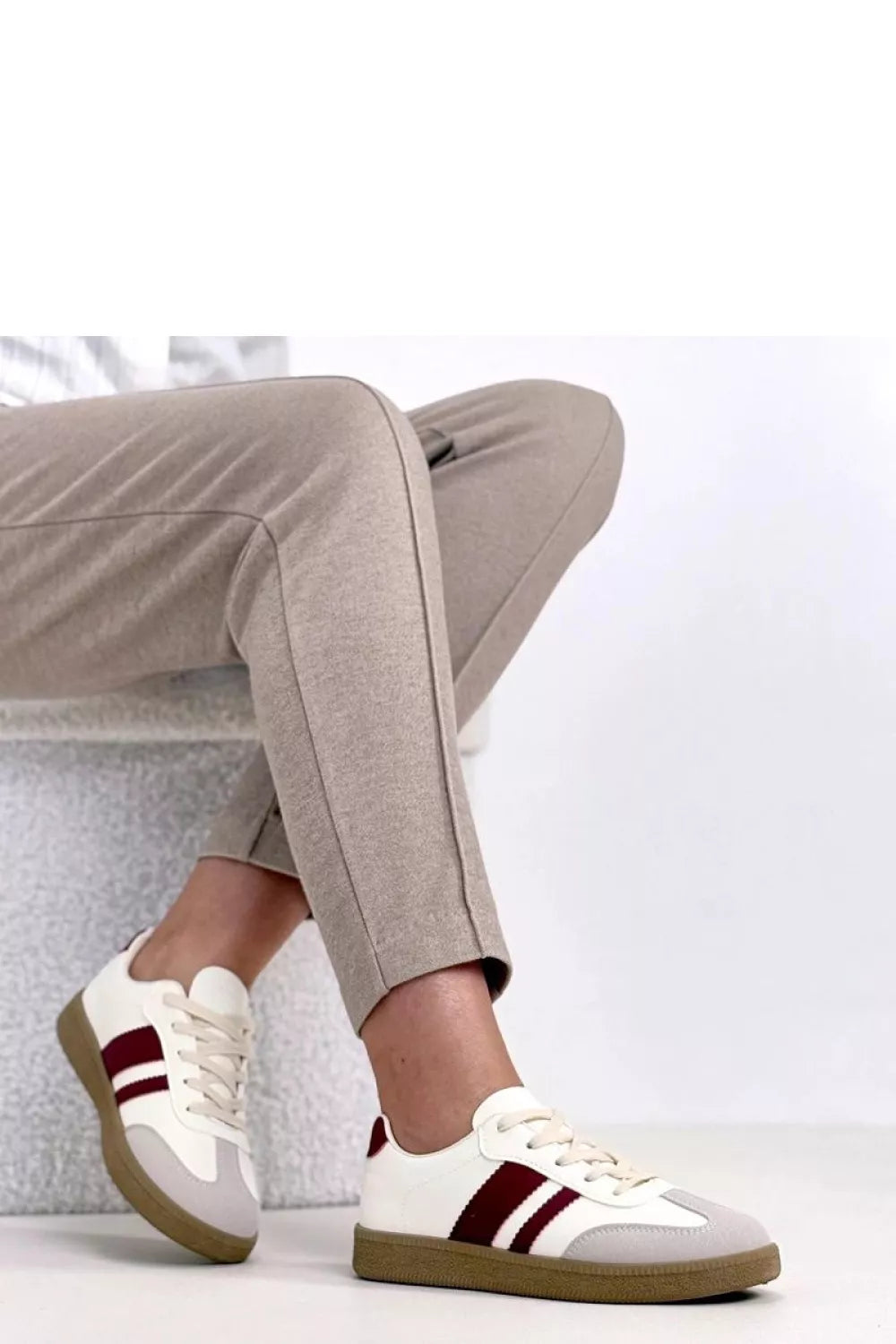 Sportiniai batai modelis 224582 Solea