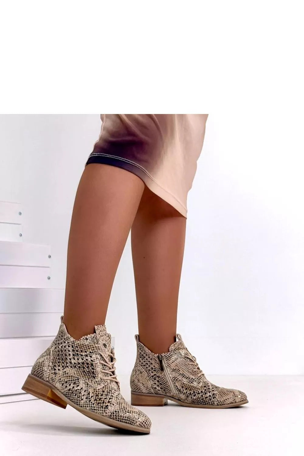 Auliniai batai, modelis 224583 Solea