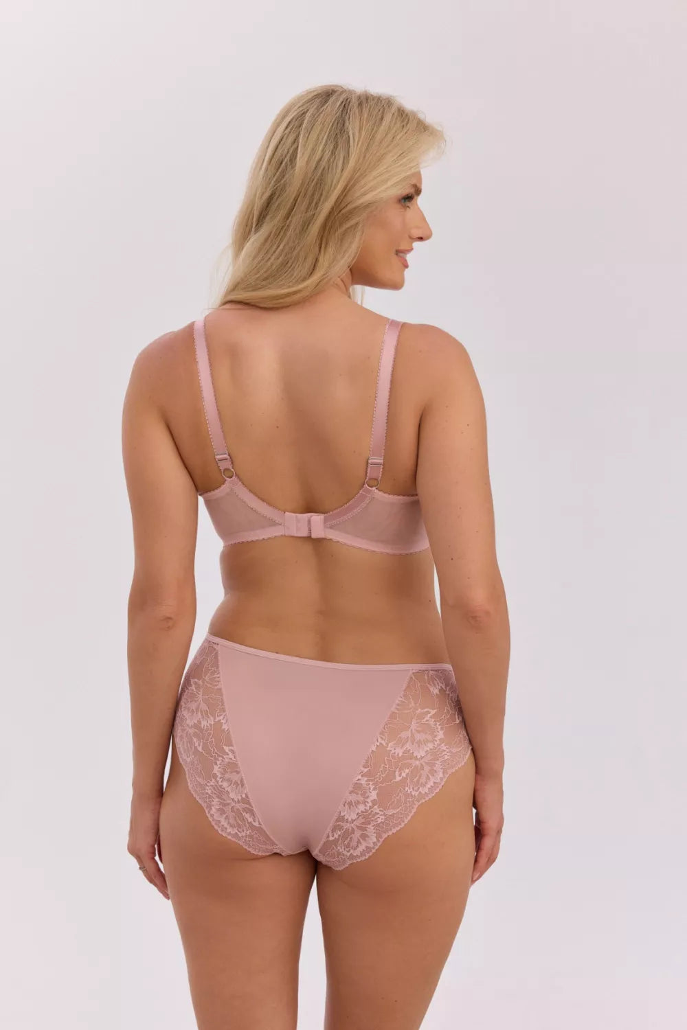 Pusiau minkštas modelis 224698 Gaia