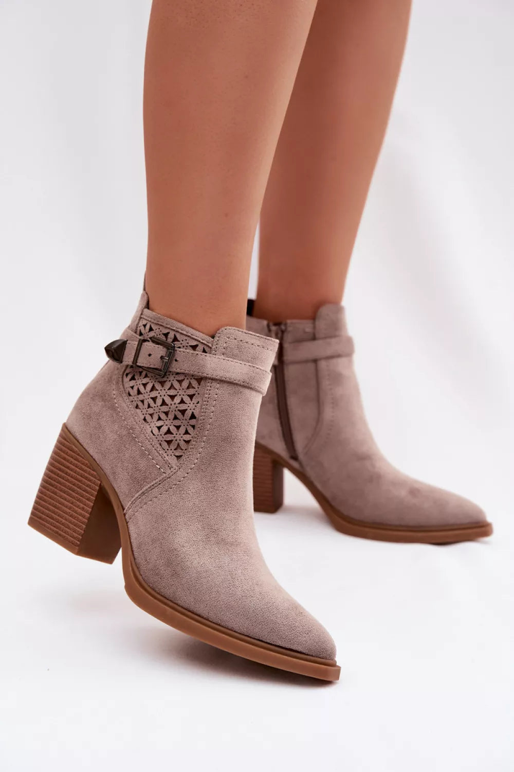 Auliniai batai, modelis 224702, "Step in style"