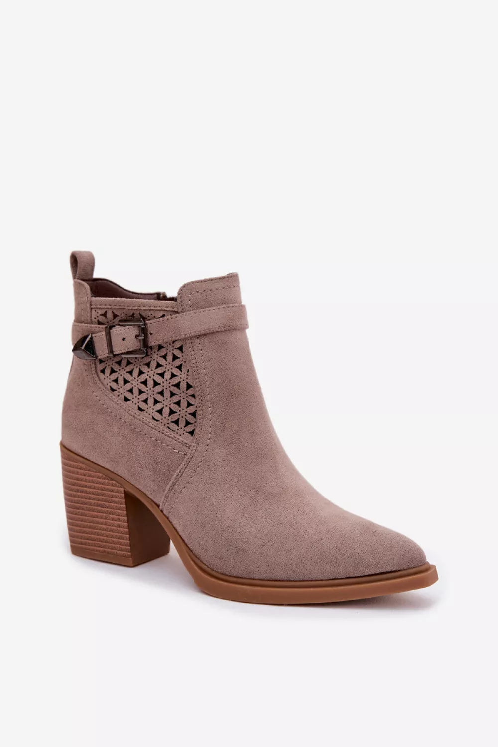 Auliniai batai, modelis 224702, "Step in style"