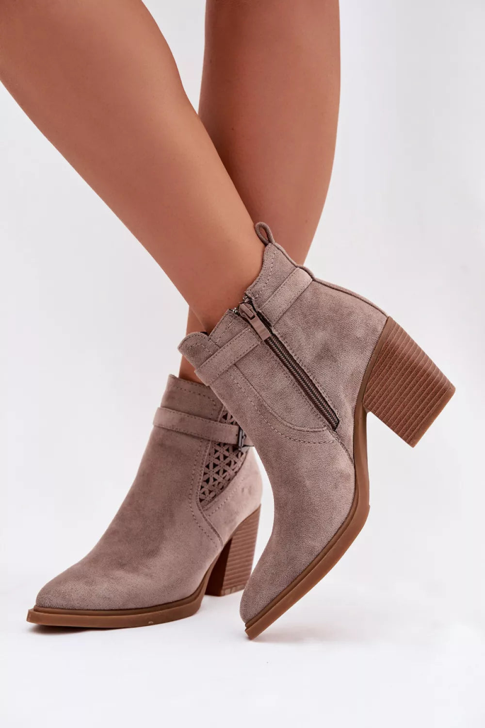 Auliniai batai, modelis 224702, "Step in style"