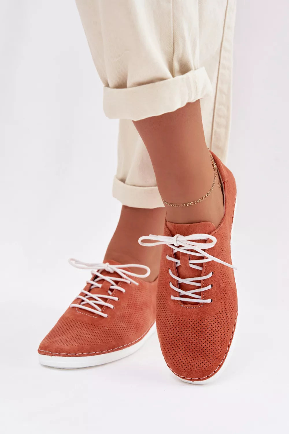 Pusbačių modelis 224711 Step in style