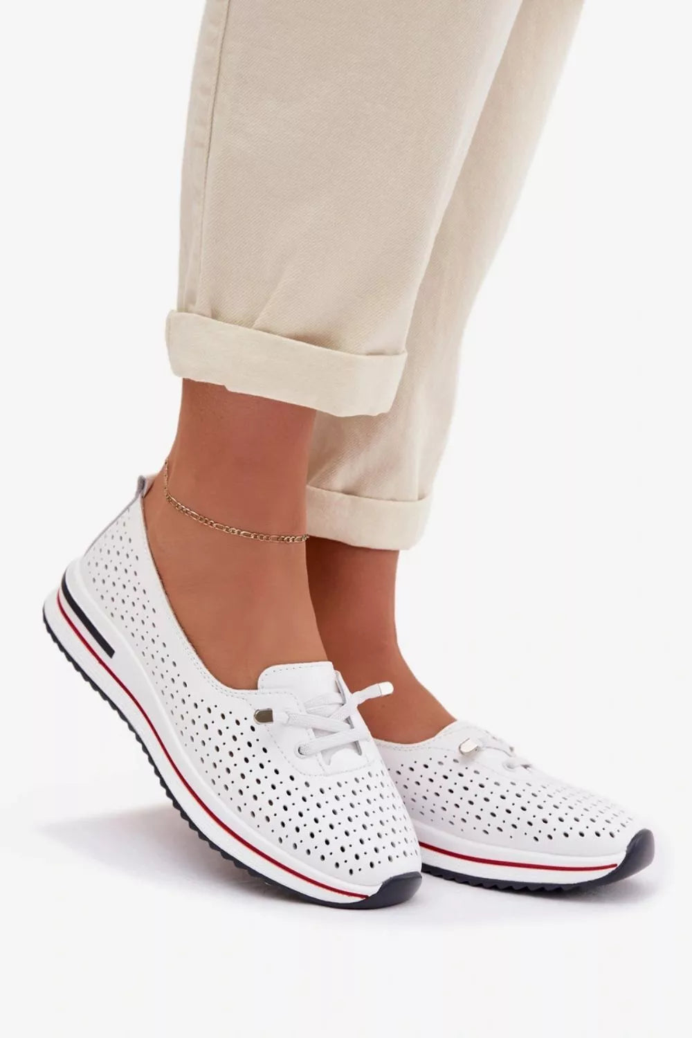 Pusbačiai modelis 224710 Step in style