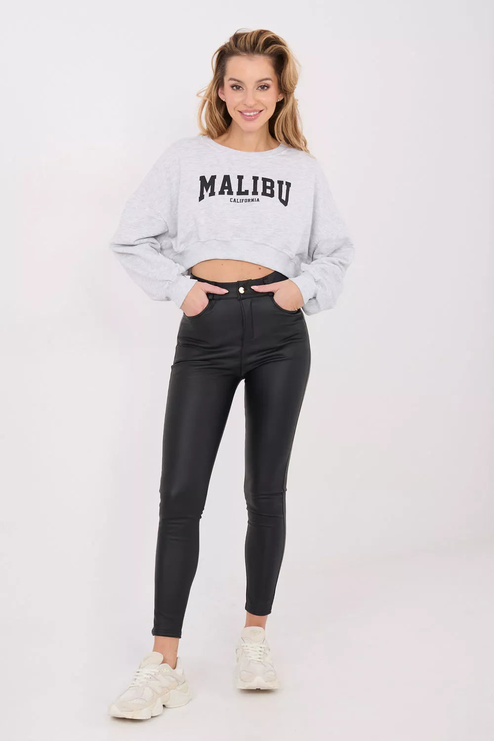 Megztinis modelis 224922 Factory Price