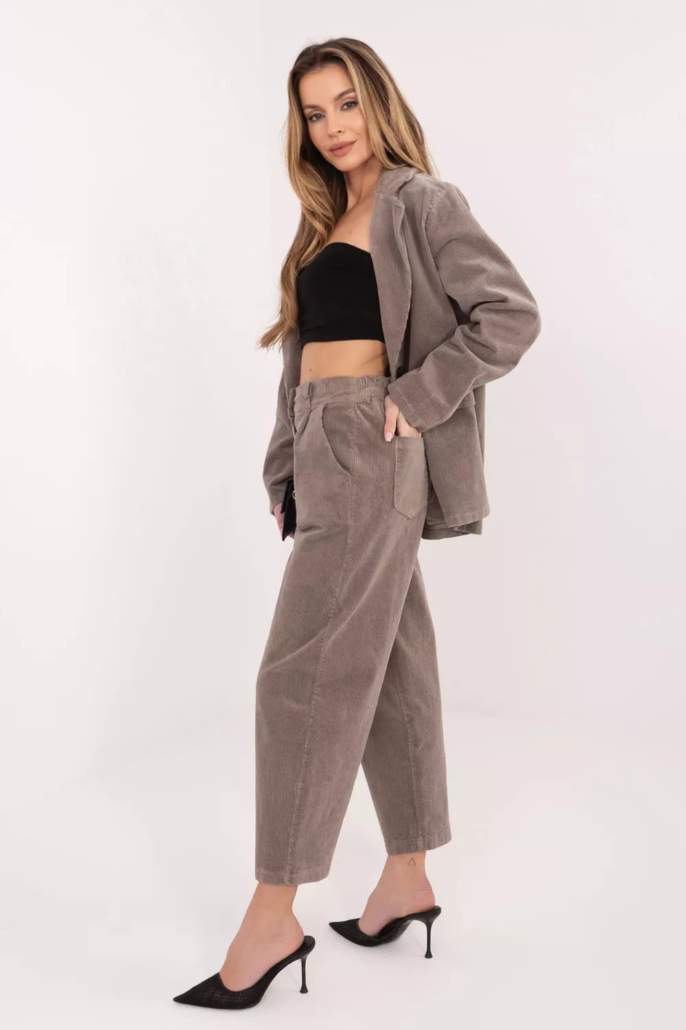 kordilotinės kelnės modelis 225000 Rue Paris