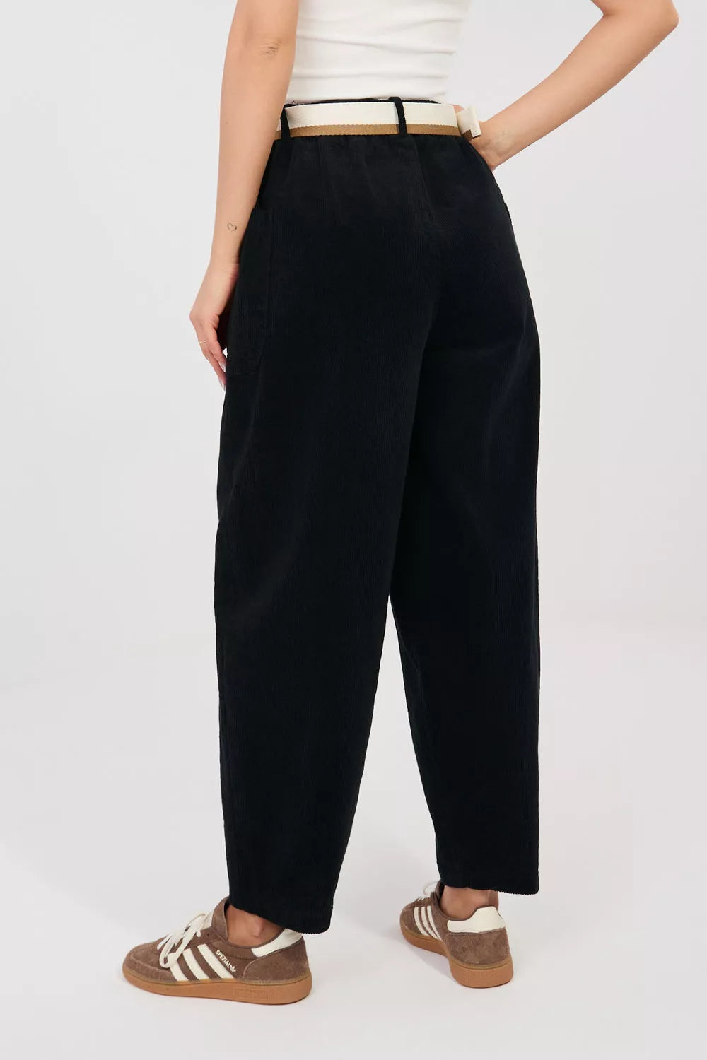 Veliūrinės kelnės, modelis 225098 Rue Paris