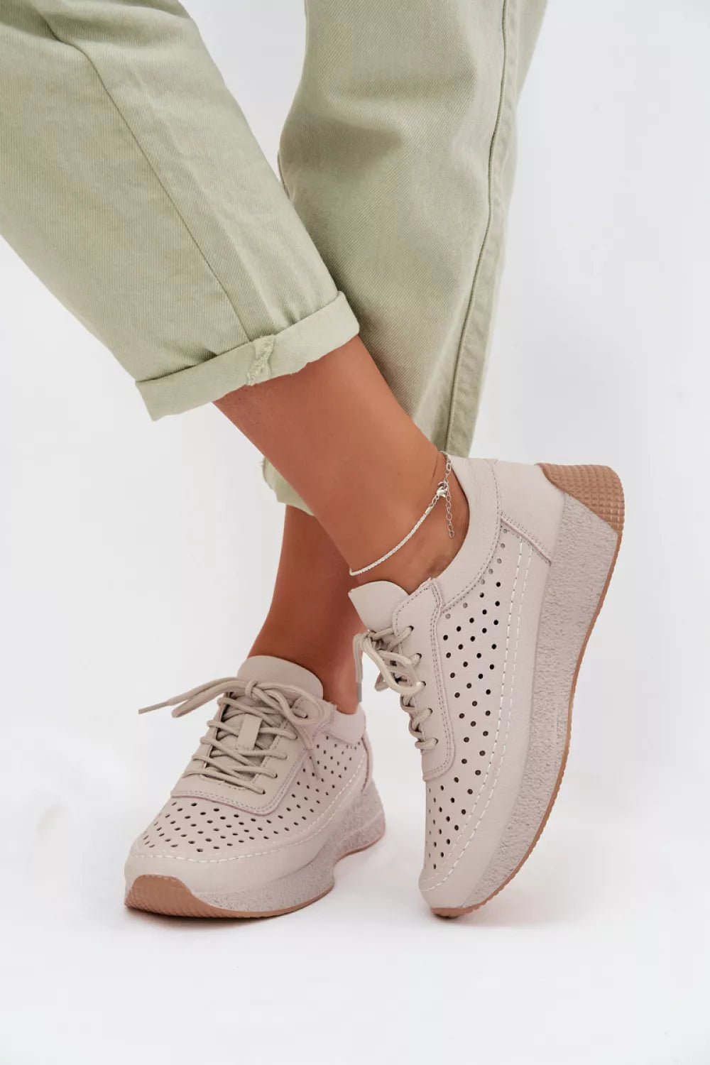 Sportiniai batai modelis 225103 Ženkite stilingai