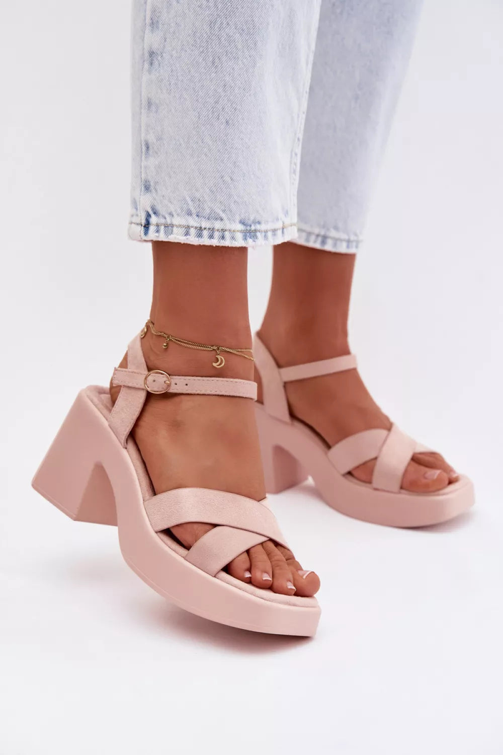 Kulniniai sandalai, modelis 225107 Step in style