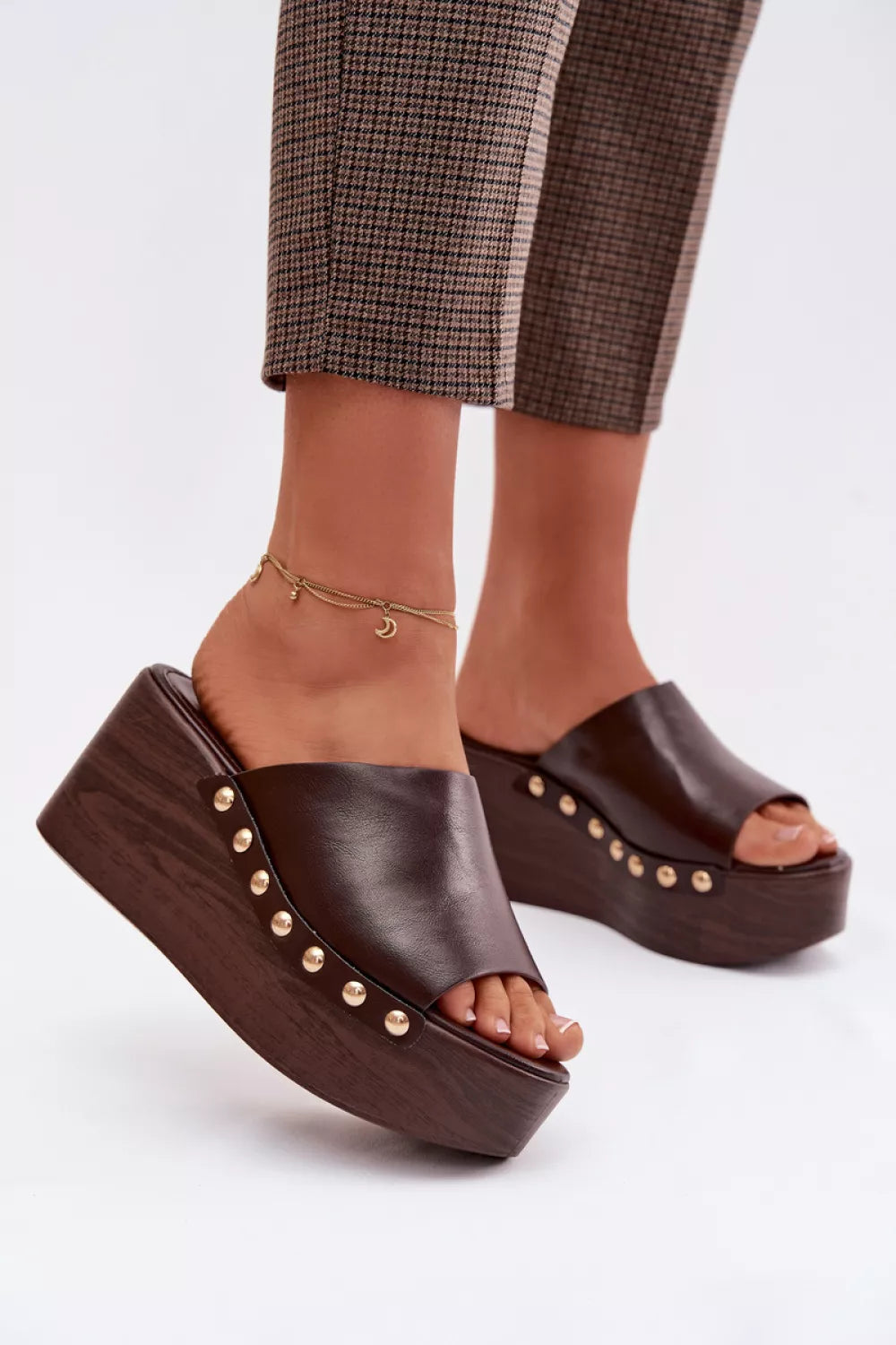 Šlepetės modelis 225130 Step in style