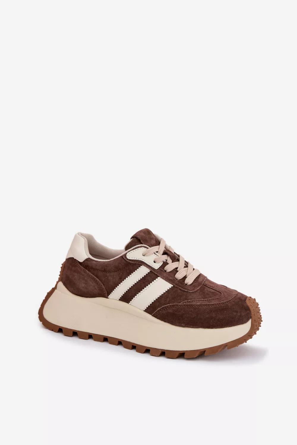 Sportiniai bateliai modelis 225200 Ženkite stilingai