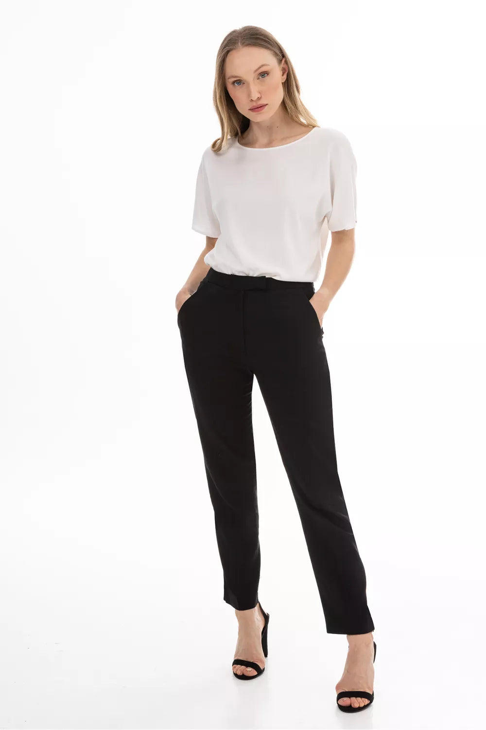 Moteriškos kelnės modelis 225297 awama