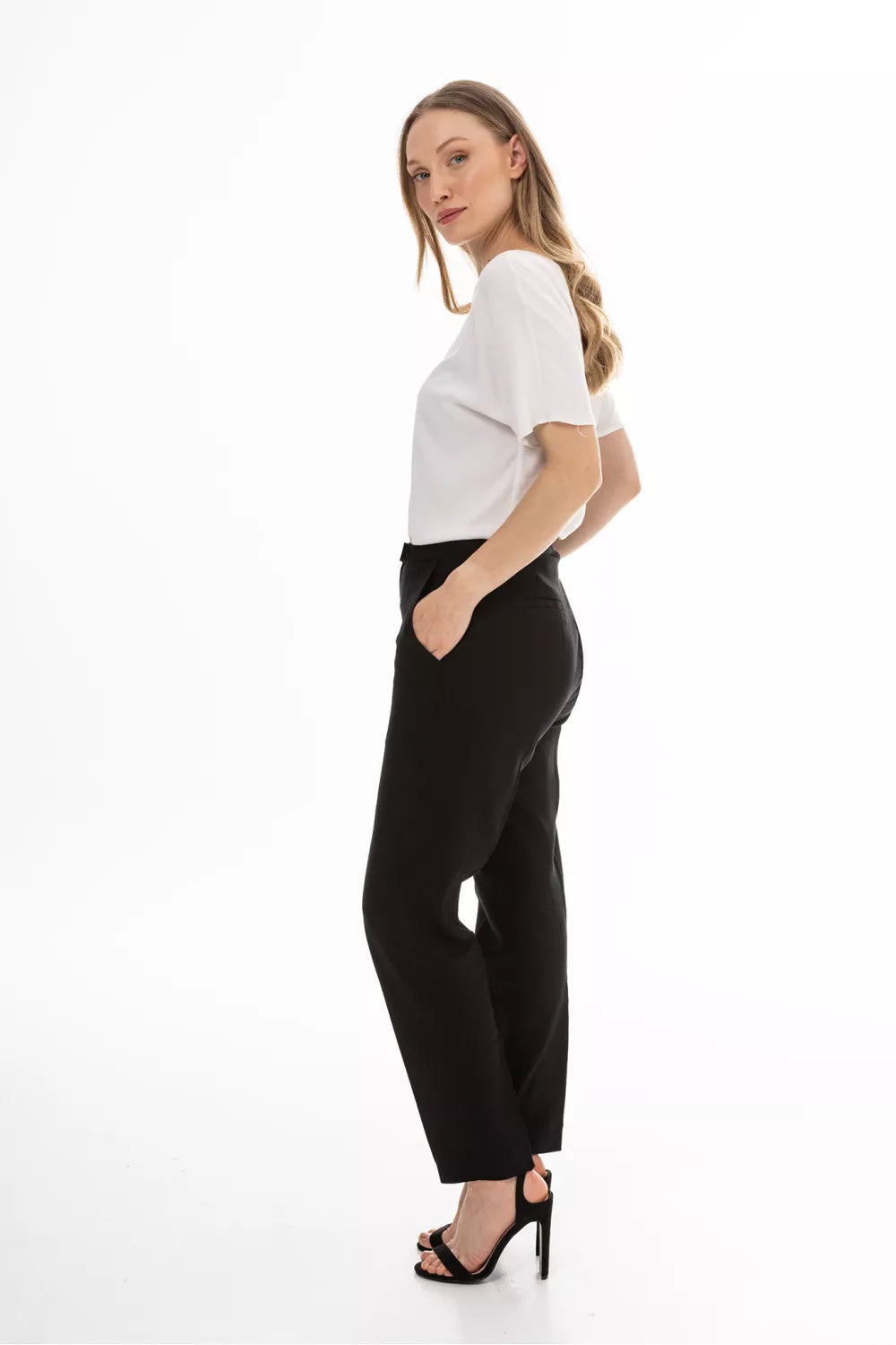 Moteriškos kelnės modelis 225297 awama