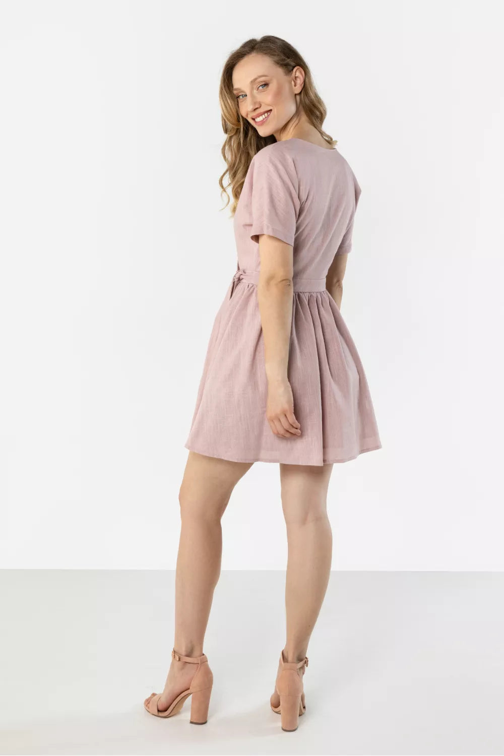 Dieninė suknelė modelis 225311 awama