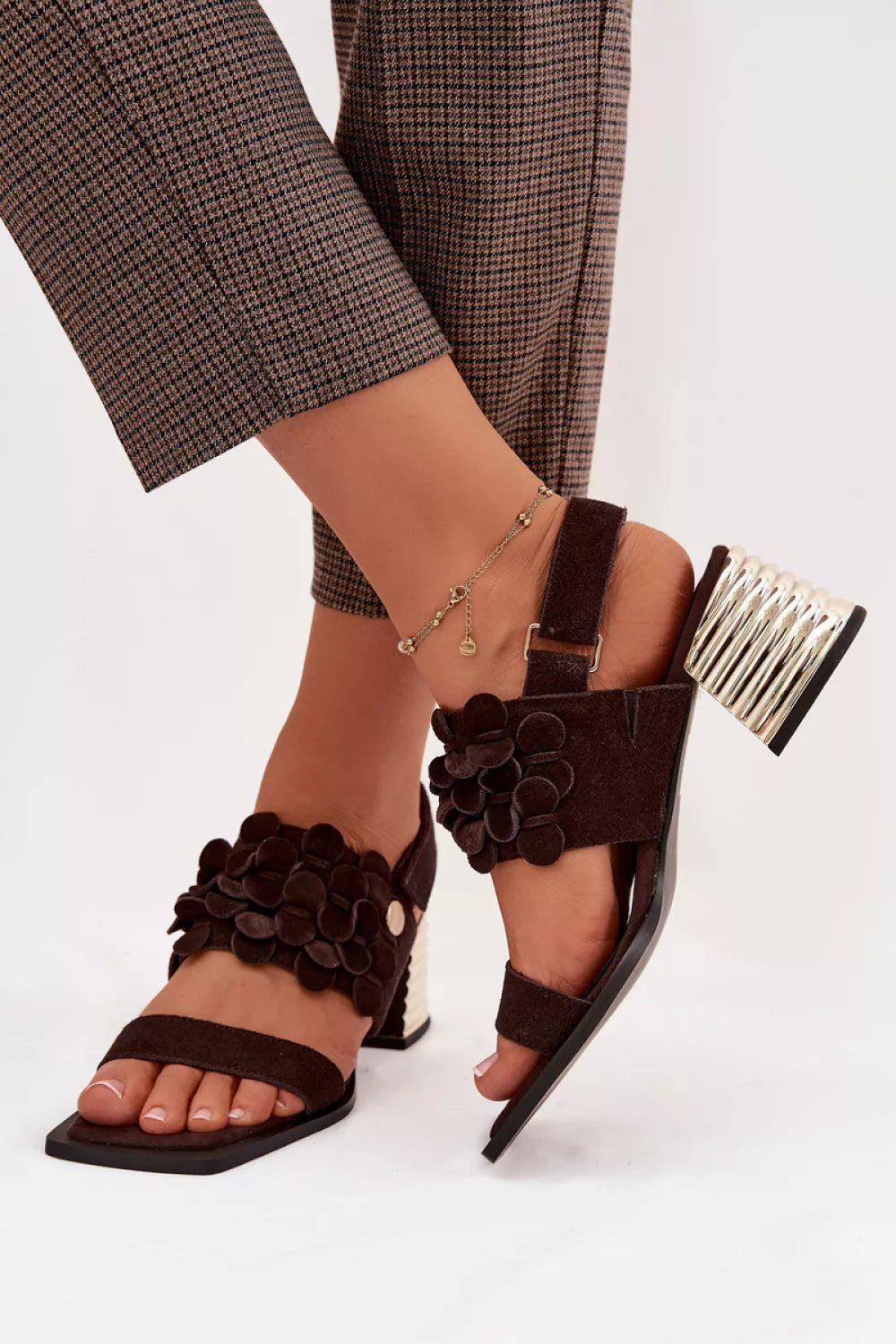 Basutės modelis 225347 Step in style