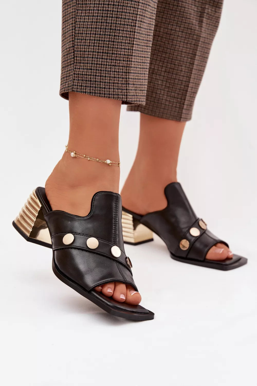 Aulinukai modelis 225350 Step in style