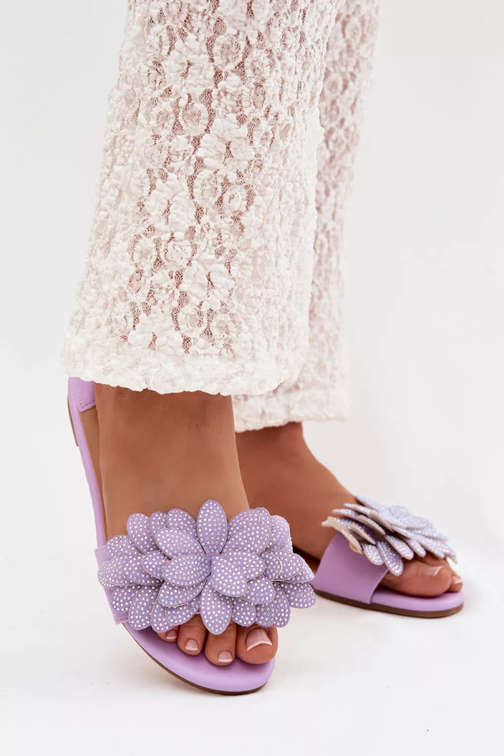 Šlepetės, modelis 225386 "Step in style" – ženkite stiliumi