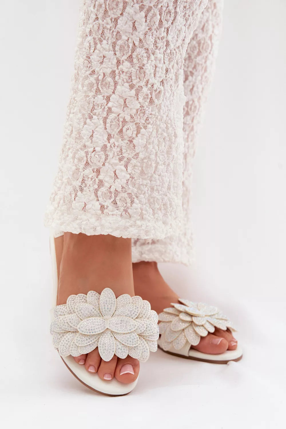 Šlepetės modelis 225389 Step in style