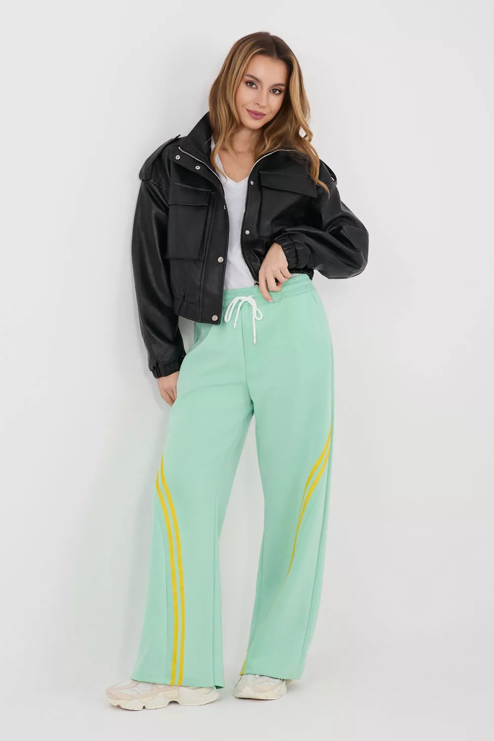 Sportinės kelnės, modelis 225416 Rue Paris