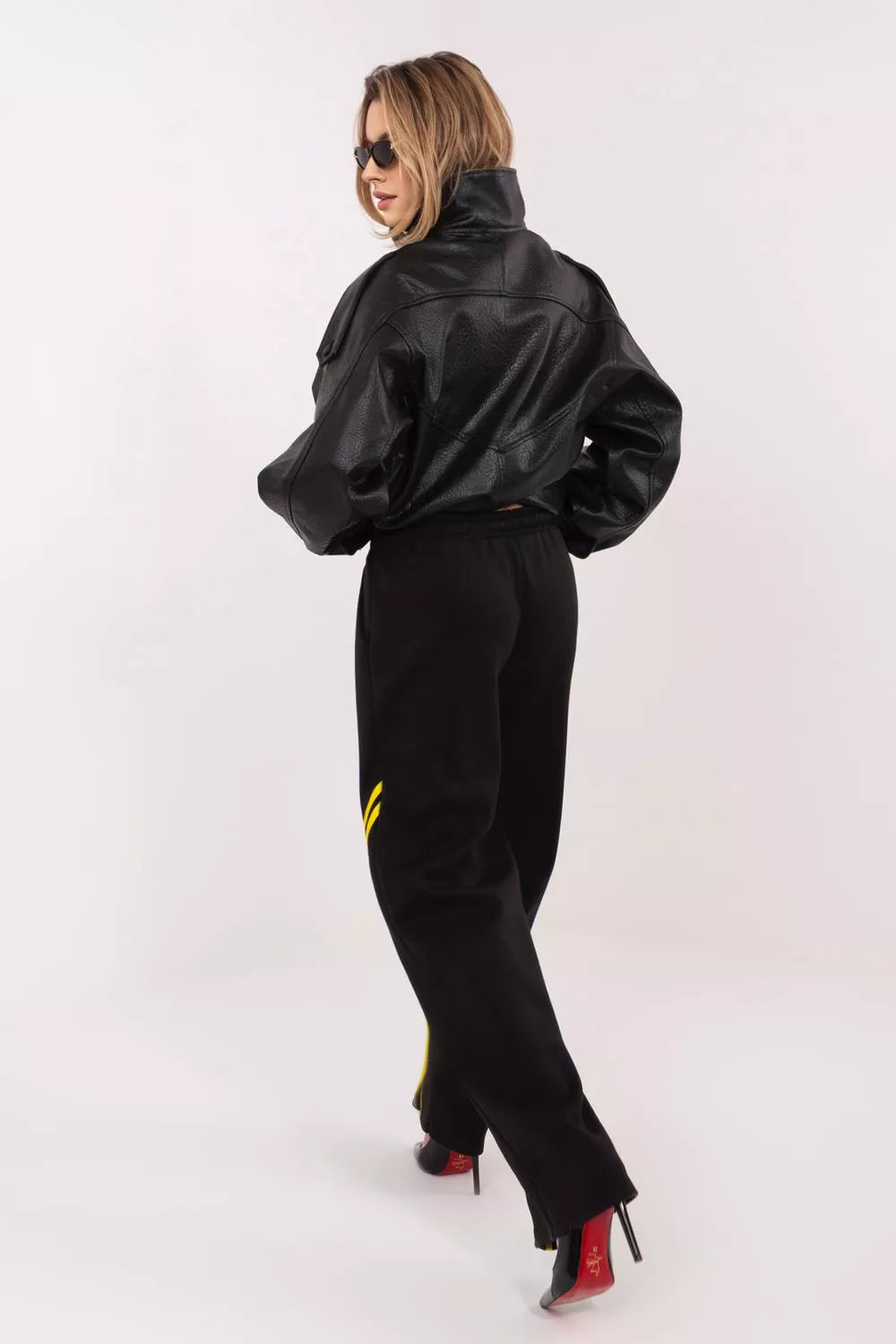 Sportinės kelnės modelis 225417 Rue Paris
