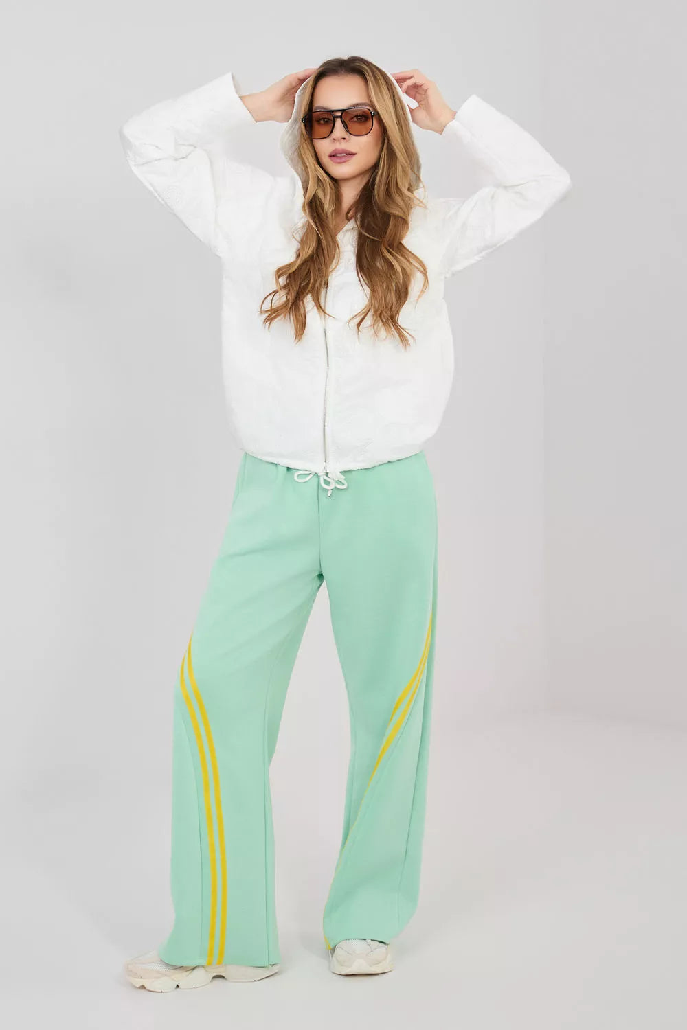 Striukės modelis 225423 Rue Paris