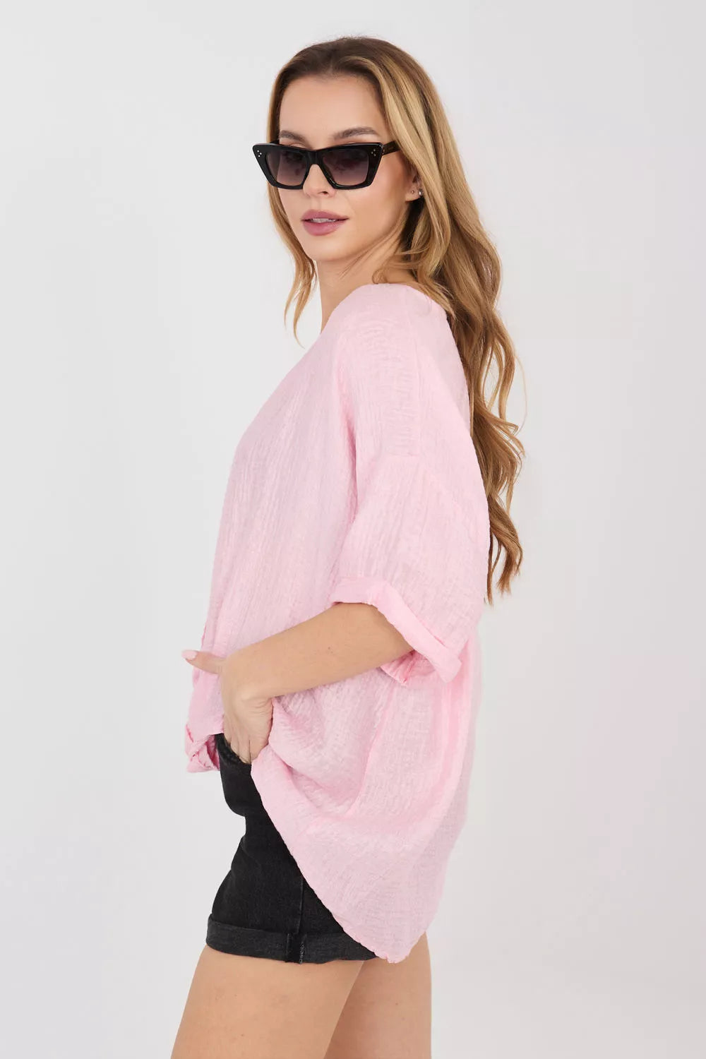 Trumpių rankovių marškiniai, modelis 225510 Italy Moda