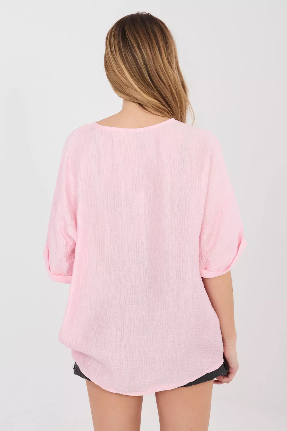 Trumpių rankovių marškiniai, modelis 225510 Italy Moda