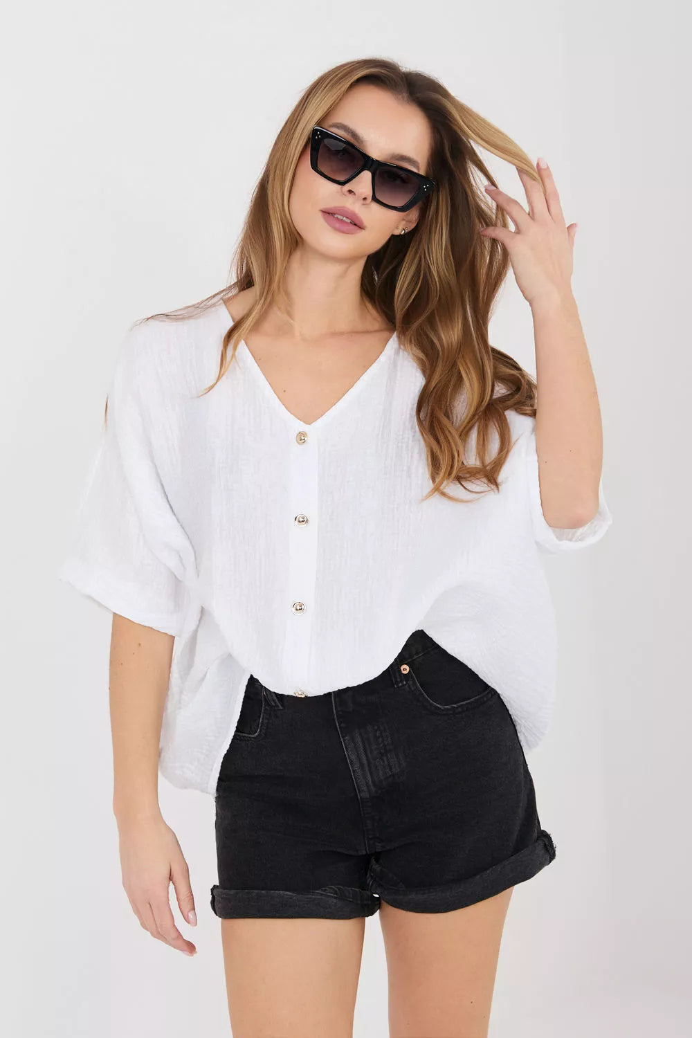 Trumpių rankovių marškiniai, modelis 225512, Italy Moda