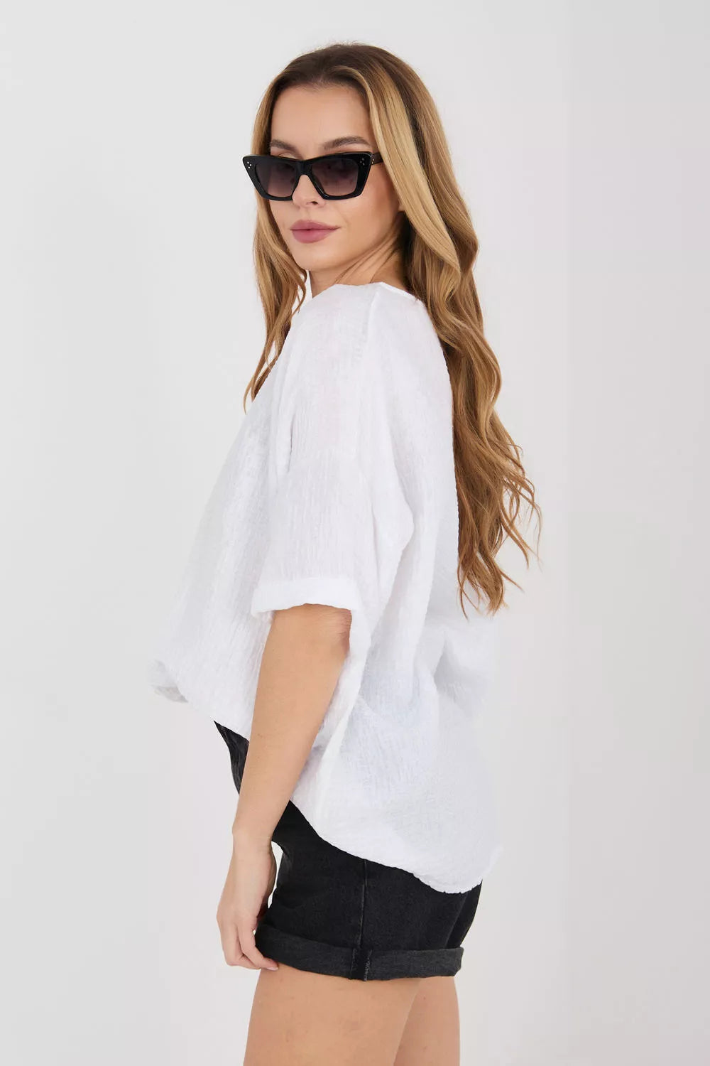 Trumpių rankovių marškiniai, modelis 225512, Italy Moda
