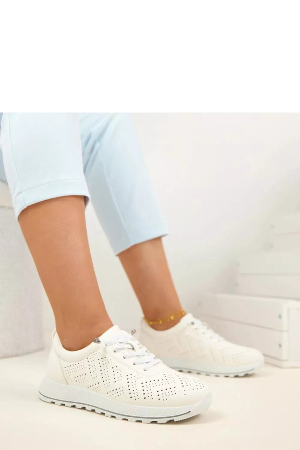 Sportiniai bateliai modelis 225579 Solea
