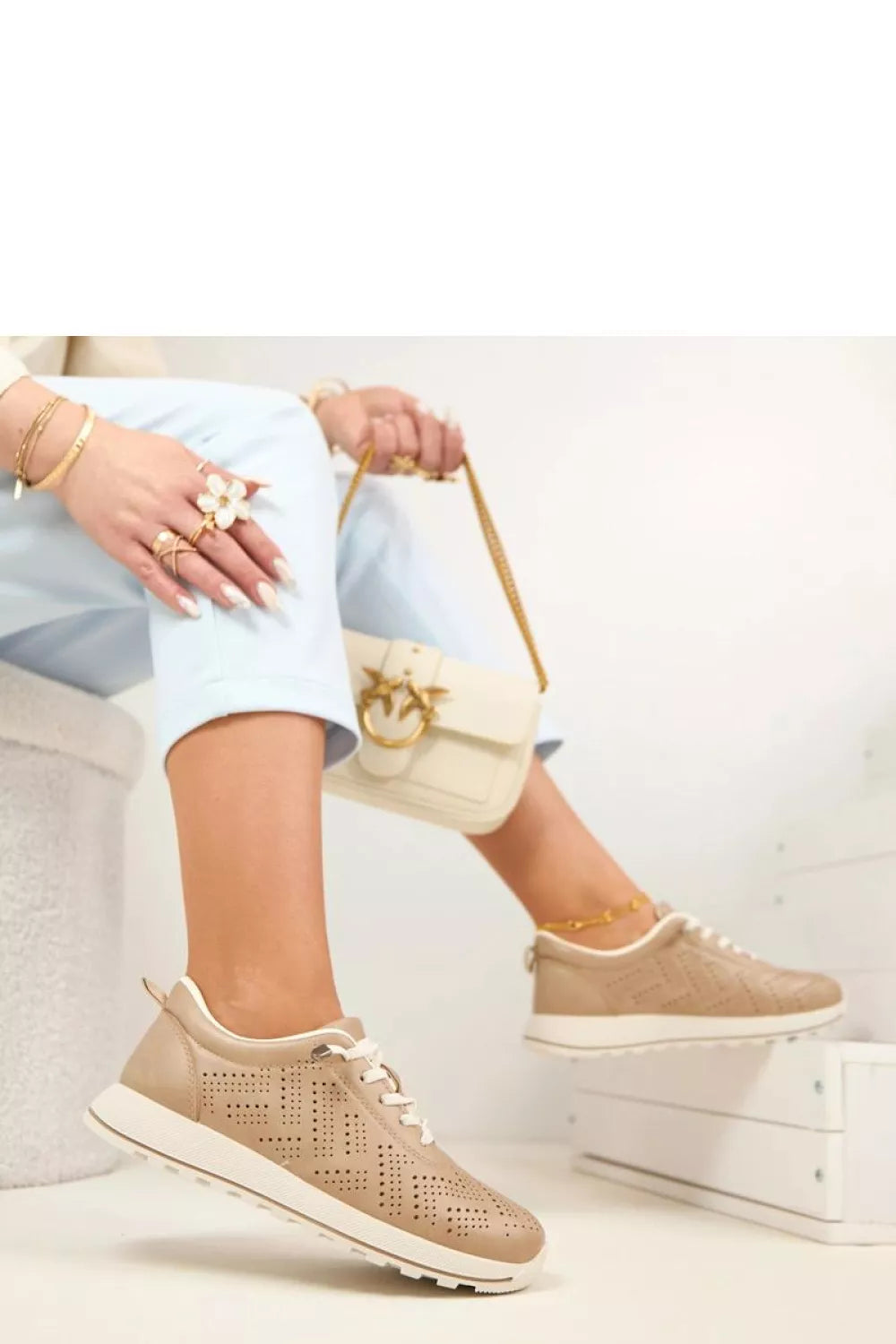 Sportiniai bateliai modelis 225583 Solea