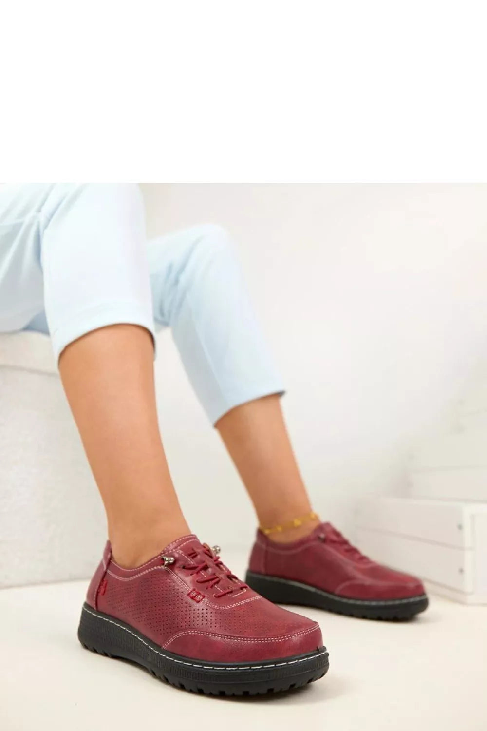 Pusbačiai modelis 225590 Solea