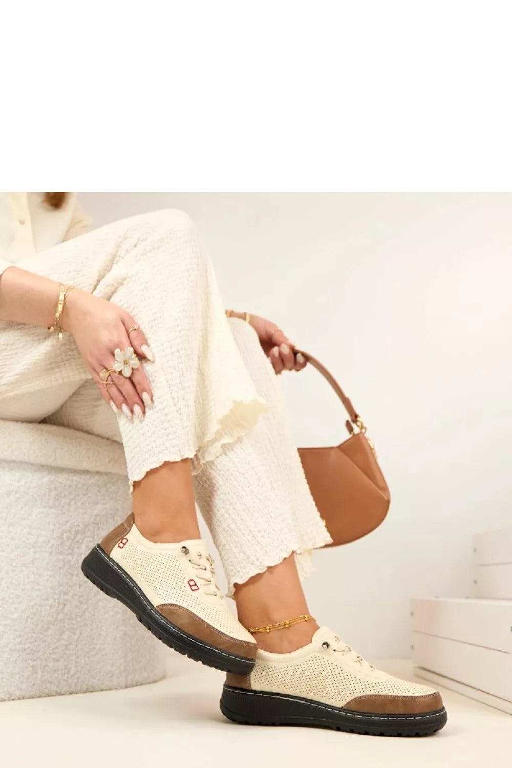 Pusbačiai modelis 225592 Solea
