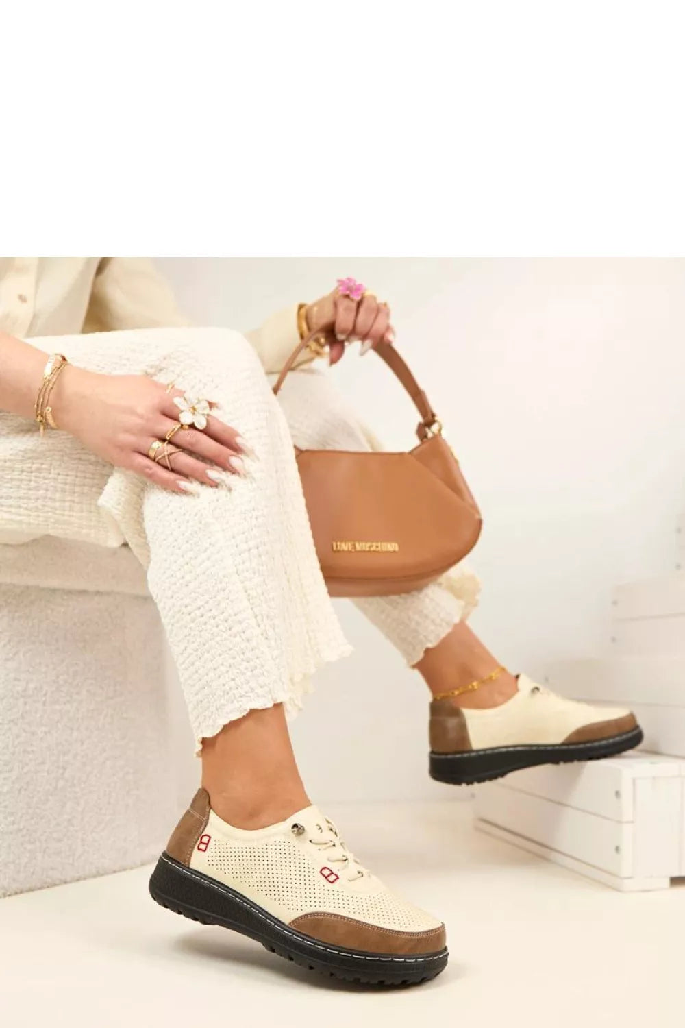 Pusbačiai modelis 225592 Solea