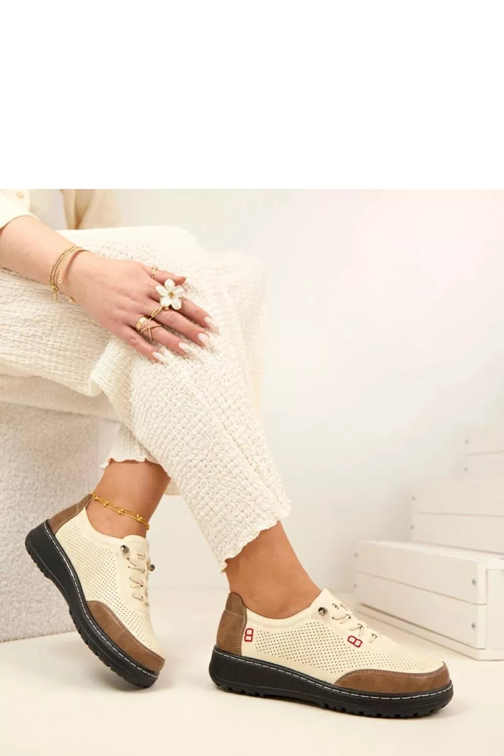 Pusbačiai modelis 225592 Solea