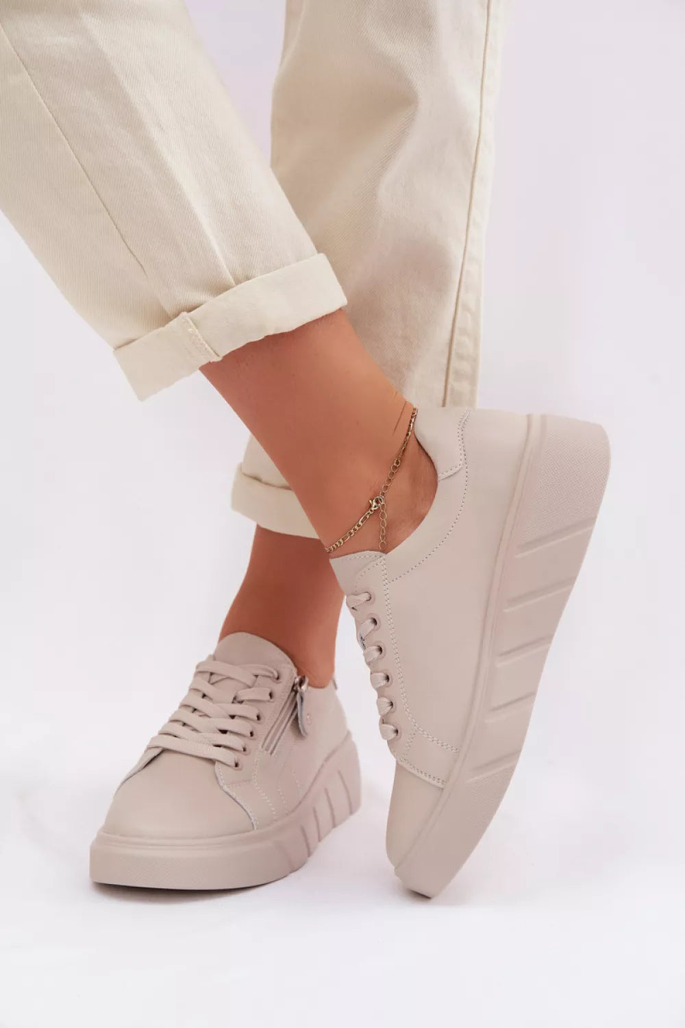 Pusbačiai modelis 225619 Step in style