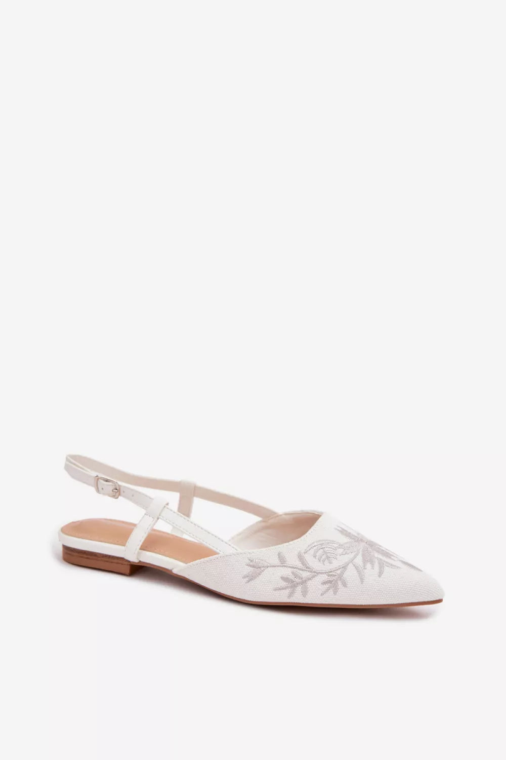Sandalai, modelis 225628 – ženkite stilingai