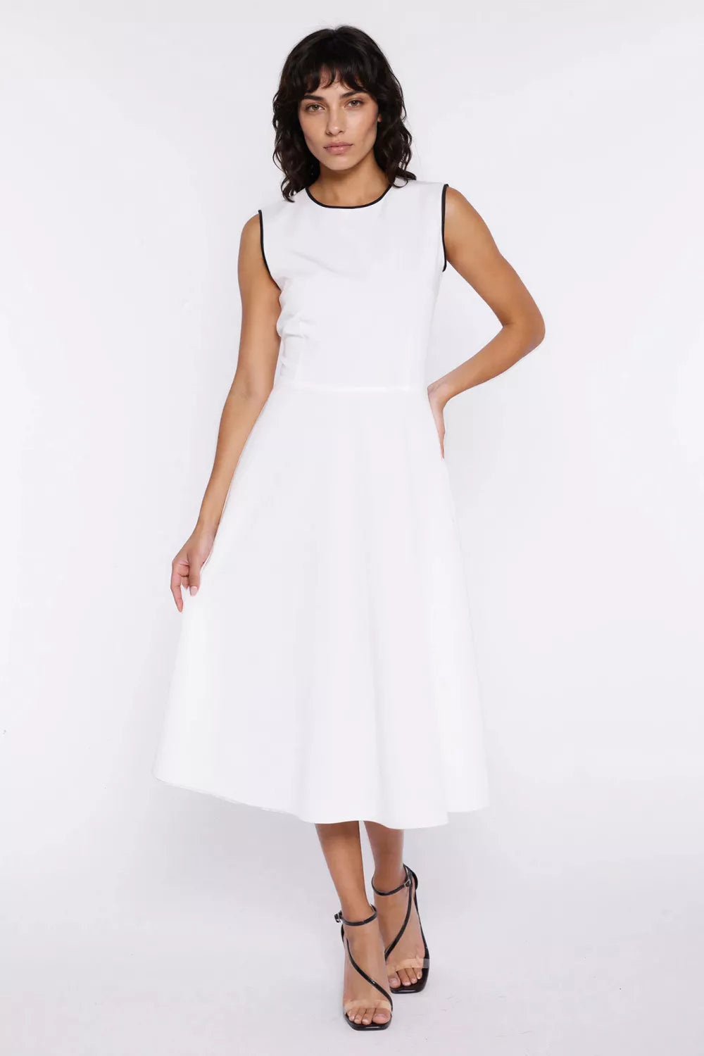 Dieninė suknelė modelis 225827 Nife