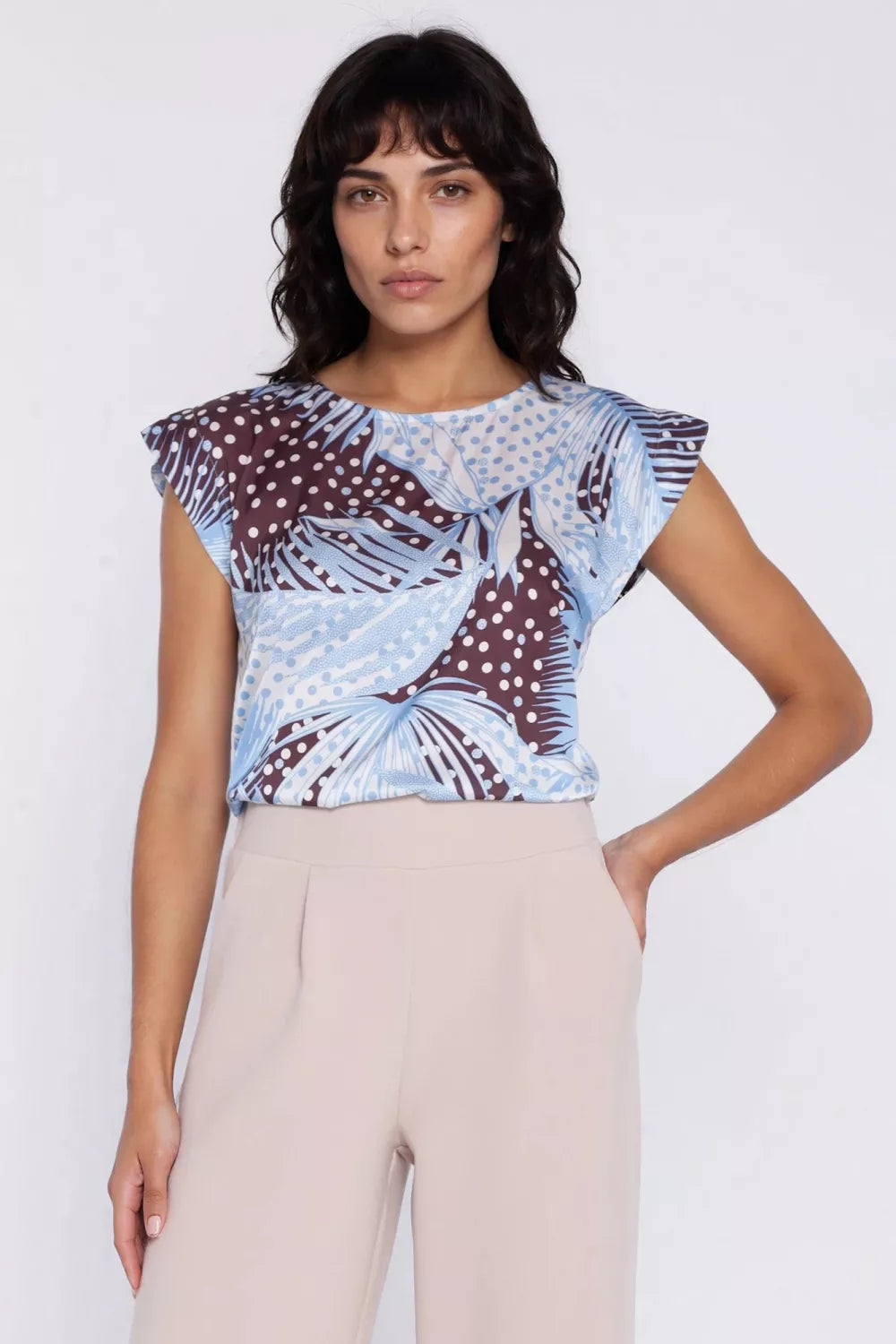 Bluzelės modelis 225830 Nife