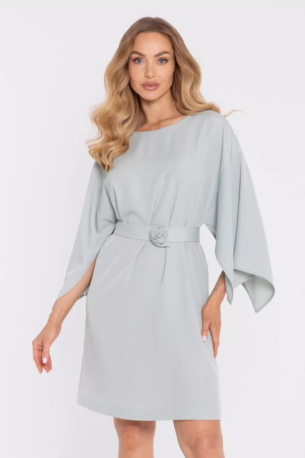 Kokteilinė suknelė modelis 225915 Moe