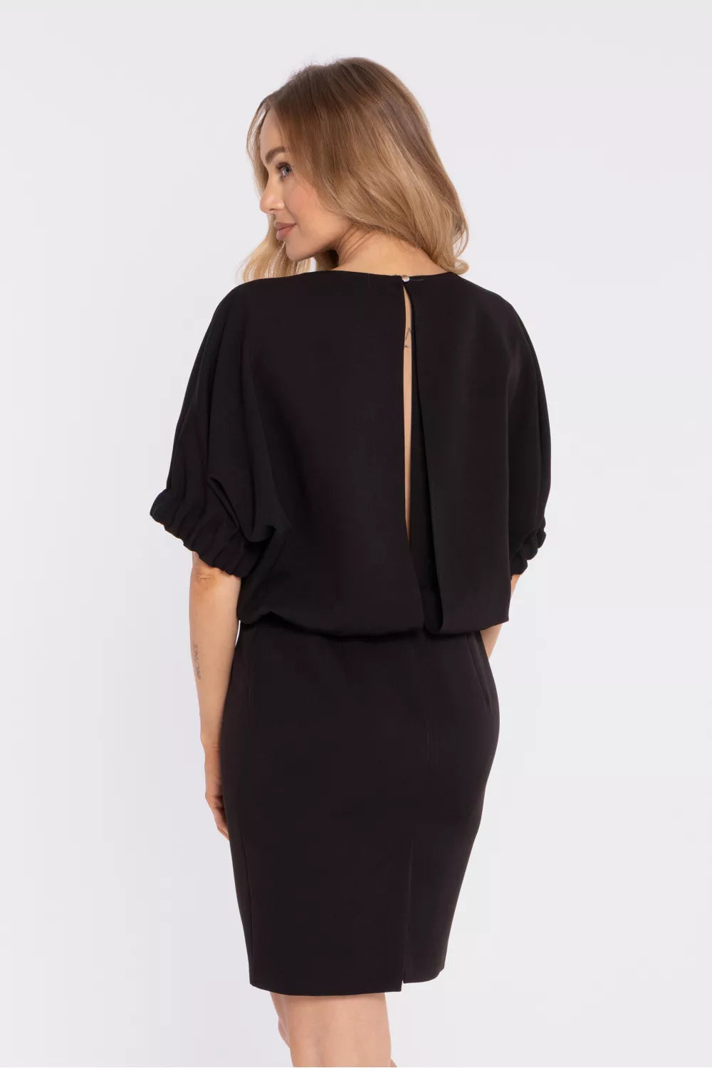 Dieninė suknelė modelis 225935 Moe